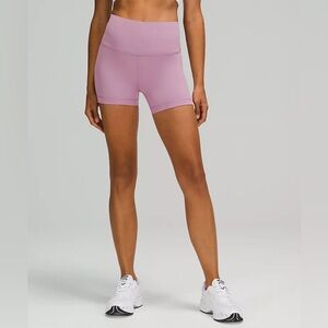 Lululemon Wunder Train High-Rise Short 4" *Online Only